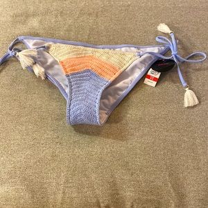 Crochet bikini bottoms
